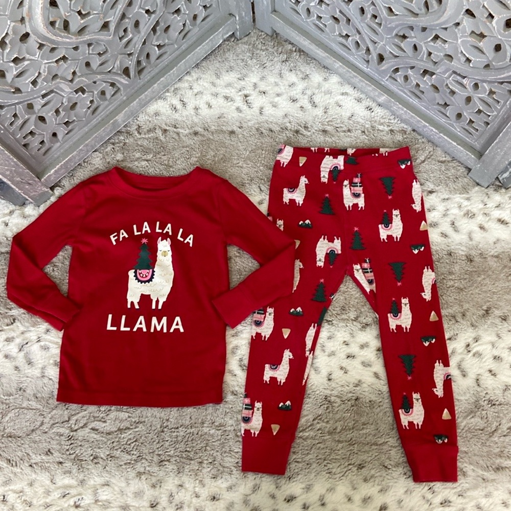 Old Navy Christmas tree llama pajama set girls size 2T holiday party winter